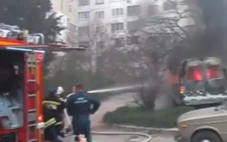 В Севастополе горел микроавтобус
