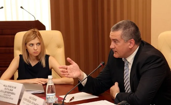 Аксёнов и Поклонская вошли в десятку самых перспективных политиков РФ