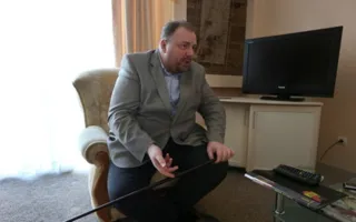 Эксперт: В РК надо «выбраковывать» бывших украинских чиновников