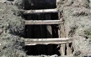 В Крыму открыли дело на вандалов, осквернивших «расстрельный ров»