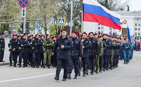 В Севастополе состоялась утренняя репетиция парада