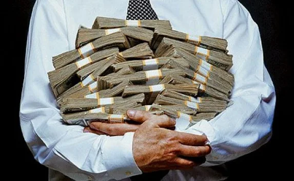 В Севастополе чиновник «нагрел» город на 15 миллионов рублей