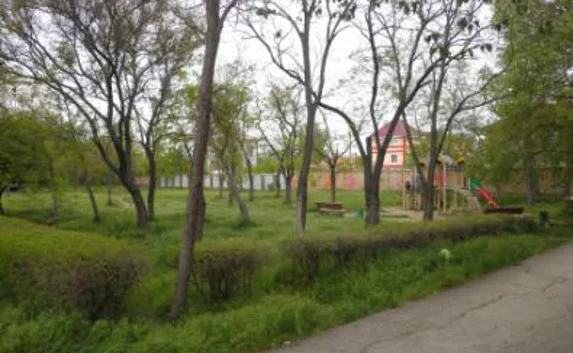 Прокуратура пресекла застройку сквера в Феодосии