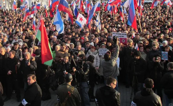Опрос: Каждый третий севастополец готов выйти на митинг протеста