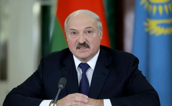 Лукашенко против попыток Запада «дубасить Россию» заочно