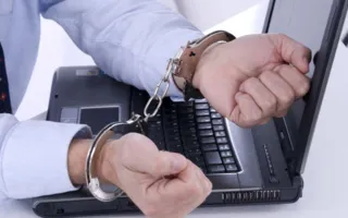 В Севастополе ранее судимый украл у соседа ноутбук