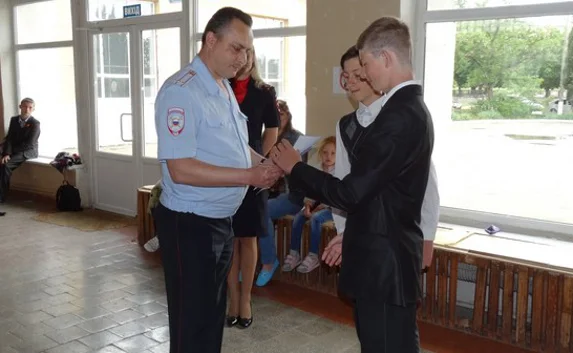 Севастопольские школьники задержали грабителя