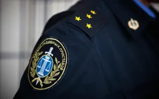 В Севастополе поймали на получении взятки судебного пристава