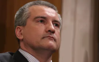 Аксёнов призвал устроить «чистку» депутатов-«крышевателей»