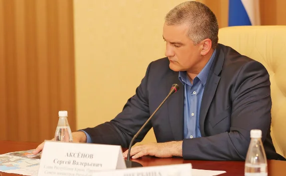 Уволил-назначил: Аксёнов сменил одного министра на другого
