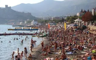 Черняк: В Крыму летом отдохнут больше пяти миллионов туристов