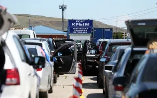 На Керченской переправе растёт очередь автомобилей