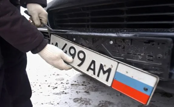 ​В Крыму поймали похитителей автомобильных номеров