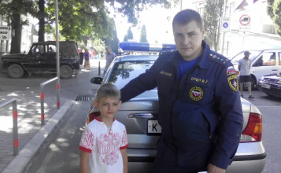 В Алуште офицер спас потерявшегося мальчика