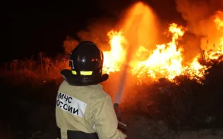 ​В Севастополе тушили крупный пожар 