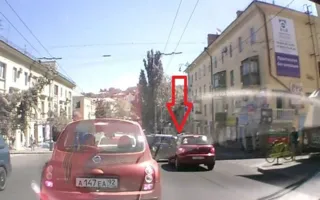 Две иномарки «не поделили» перекрёсток в Севастополе