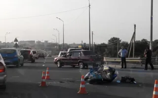 ​В Севастополе столкнулись мотоцикл и джип
