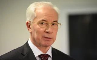 Украинский суд арестовал землю Николая Азарова в Ялте