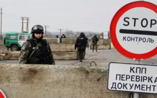 ​Киев обещал упростить въезд в Крым для иностранцев