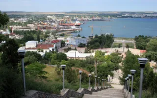 В День Воздушного флота в Керчи заложили капсулу потомкам