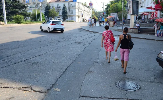 Что должен увидеть президент в Севастополе. Версия СМИ