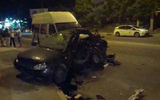В «тройном» ДТП в Севастополе погиб человек. Поиск очевидцев