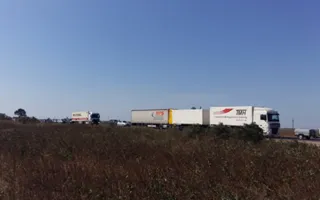 На трассе Керчь — Симферополь пробки растянулись на километры