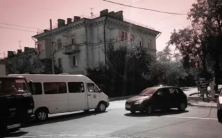 В Севастополе не поделили дорогу маршрутка и «Шкода»