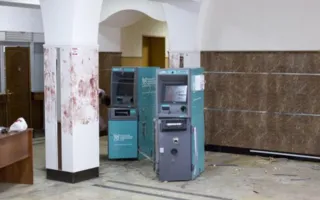 ​Грабители взорвали банкоматы в симферопольском университете