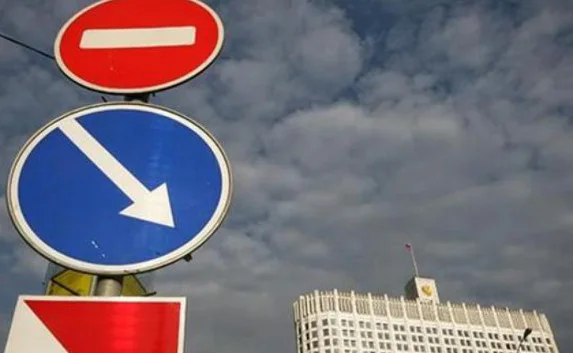 Украина ввела новые санкции против России 