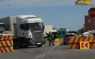 Первый день продуктовой блокады Крыма. Видео с границы