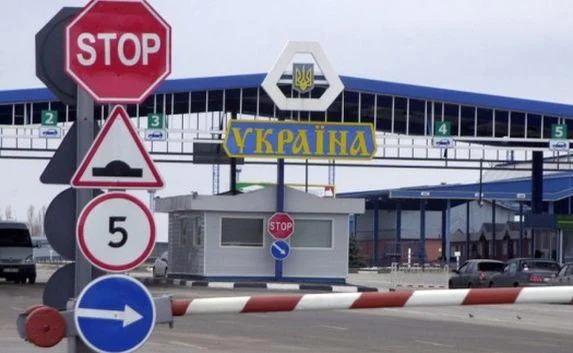 Въезд в Украину из Крыма с детьми упрощён