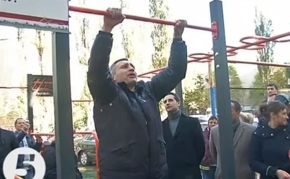 Кличко-старшего назвали «сосиской»