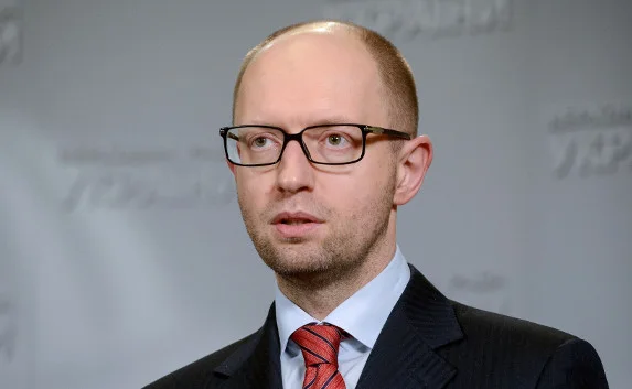 Украина потребует от России триллион долларов за Крым — Яценюк