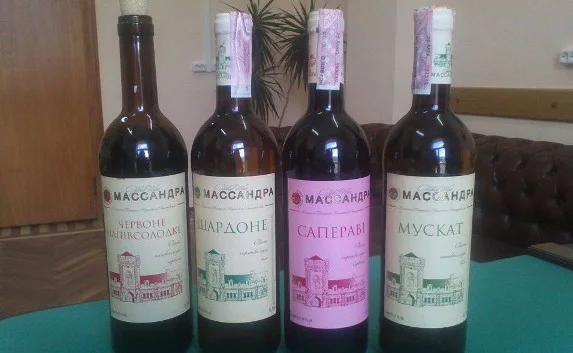 Вина под брендом «Массандра» выпускает Украина
