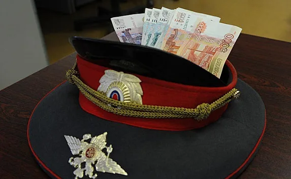 Хранивший наркотики севастополец хотел откупиться от полиции