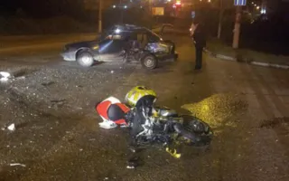 Авария с мотоциклом и такси на Студгородке: розыск очевидцев