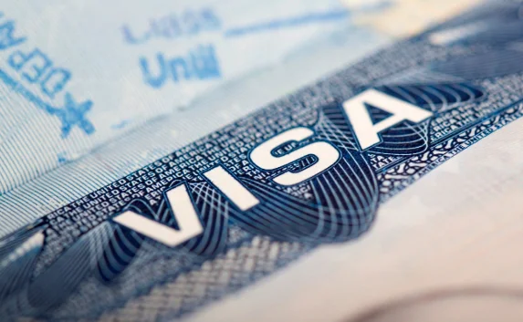 Крымчане могут получать визы США в Москве