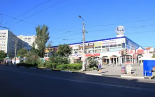 «Топик» у ЦУМа превратил легковушку в «фольгу»