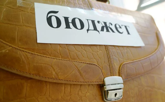 Чиновники Севастополя «отпилили» за год от бюджета города 200 миллионов
