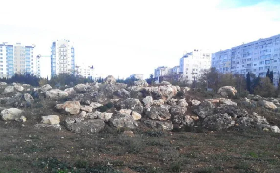 В парке Победы севастопольцы могут любоваться камнями за 20 миллионов