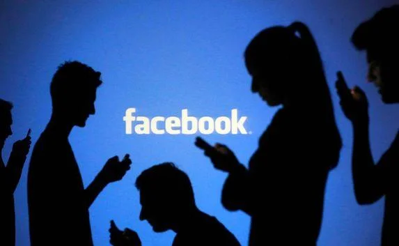 Facebook активировал «проверку безопасности» после терактов