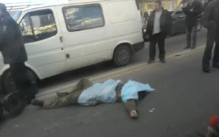 На пятом километре Севастополя в ДТП погиб мопедист