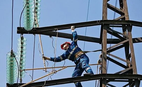 Видео о запуске второй ветки энергомоста появилось в Интернете