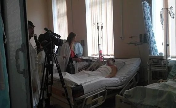Раненному «симферопольским стрелком» фельдшеру дали квартиру