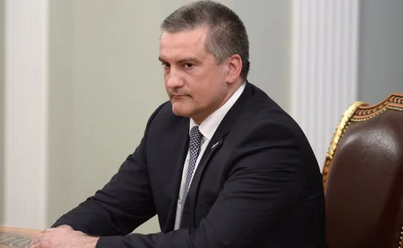 Аксёнов отнёс себя к камикадзе и предложил критикам занять его кресло