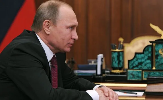 Военных РФ, отслуживших 10 лет, запретили увольнять без жилья