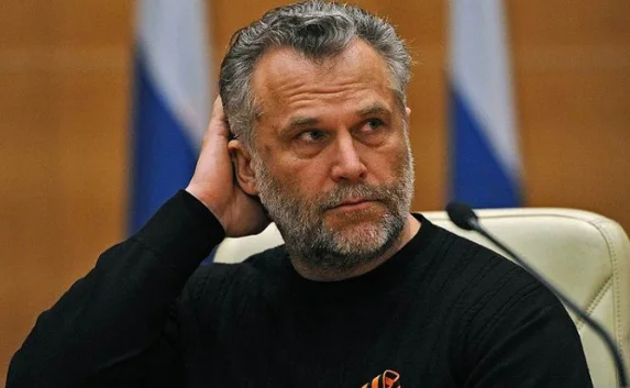 Чалого уговорили остаться спикером Заксобрания — СМИ