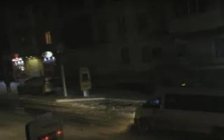 Зимние «забавы» для водителей: гололёд на Адмирала Октябрьского