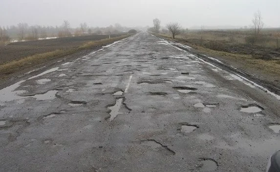 Жители Ставрополья избили чиновника за плохие дороги